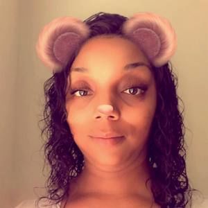 Meet your Posher, Chantelle